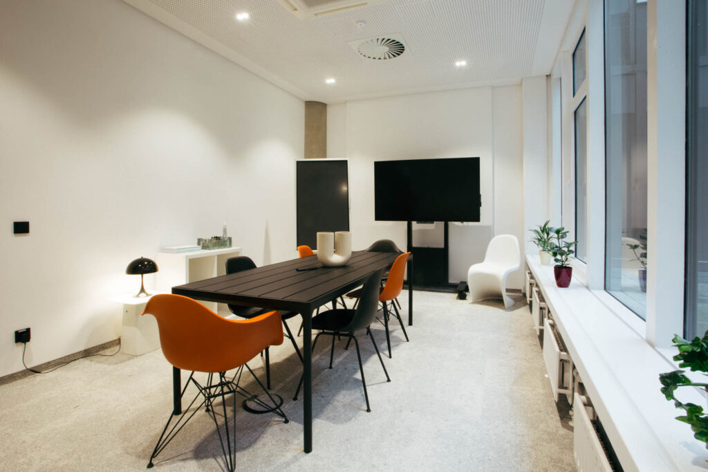 meetingraum-business-smow-sponsor-techhub-k67-düsseldorf Raum „Business“