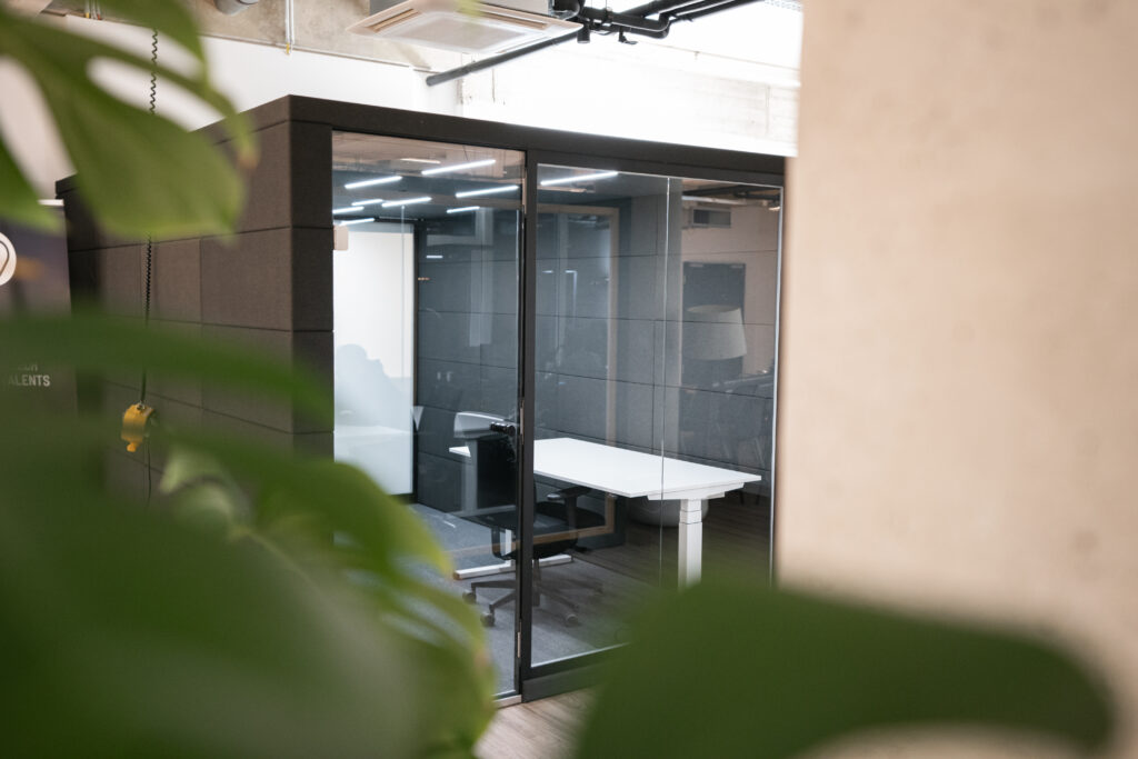 telefonbox-meeting-räumlichkeiten-techhub-k67-duesseldorf